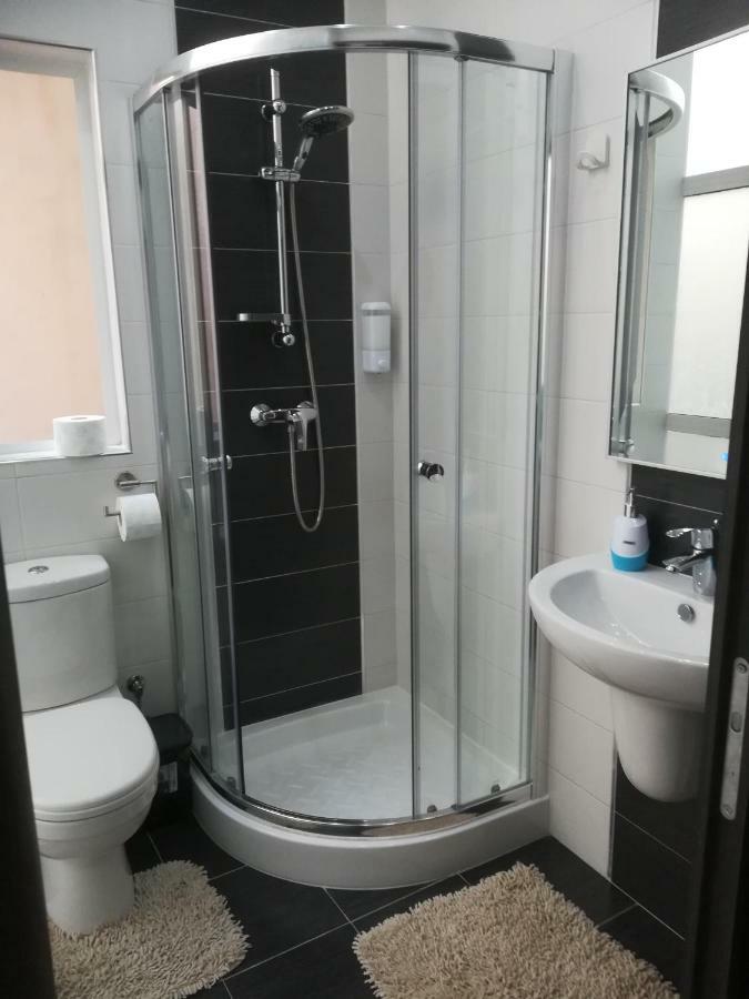 Nice And Cosy Apartment Close To Seafront สลีมา ภายนอก รูปภาพ